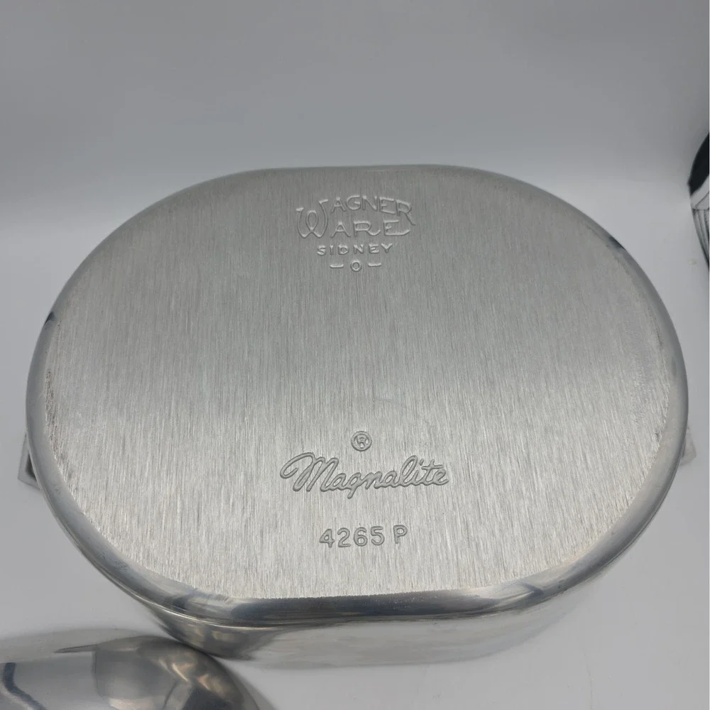 VTG Wagner Ware Magnalite Sidney-O 8 Qt Oval Roaster 4265-P, with Trivet Clean!